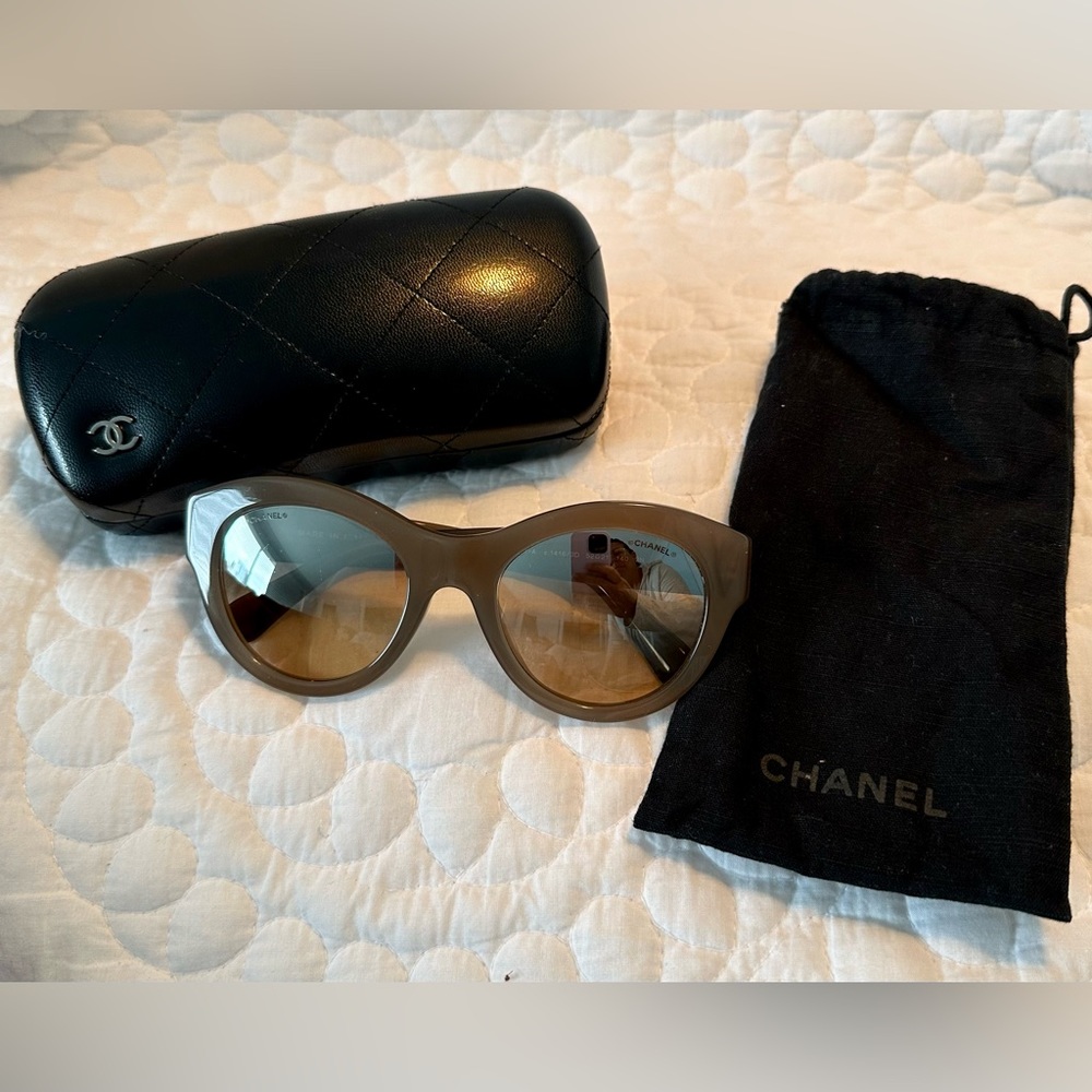 Chanel (Authentic) Cat Eye Sunglasses